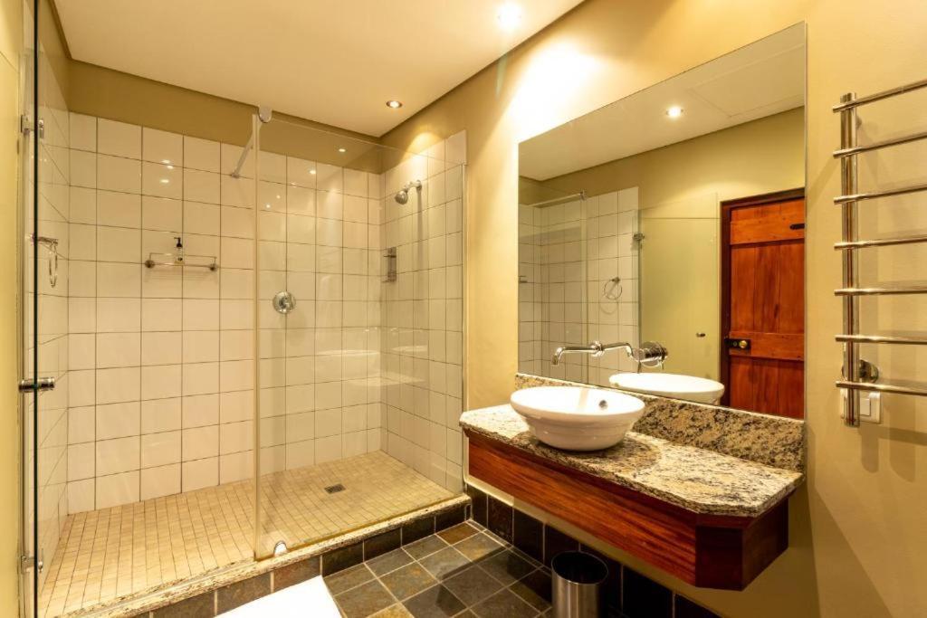 Heritage & Hotel 4*
